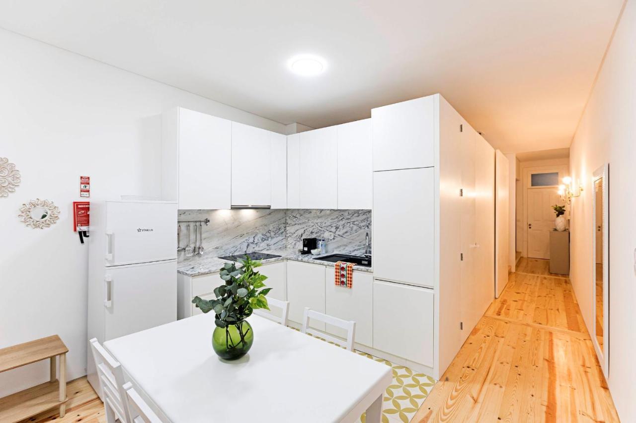 Loios 1Br Flat Downtown By Lovelystay Porto Zewnętrze zdjęcie