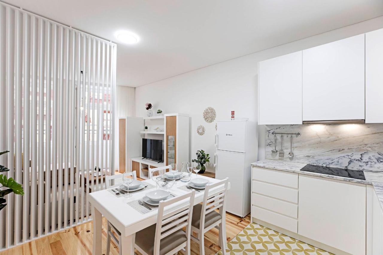 Loios 1Br Flat Downtown By Lovelystay Porto Zewnętrze zdjęcie